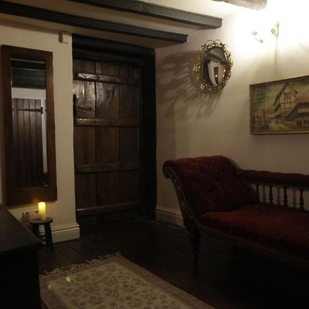 Beehive Cottage Allesley Екстер'єр фото